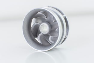 宝马Z4金属 工业美学与驾驶激情的完美融合